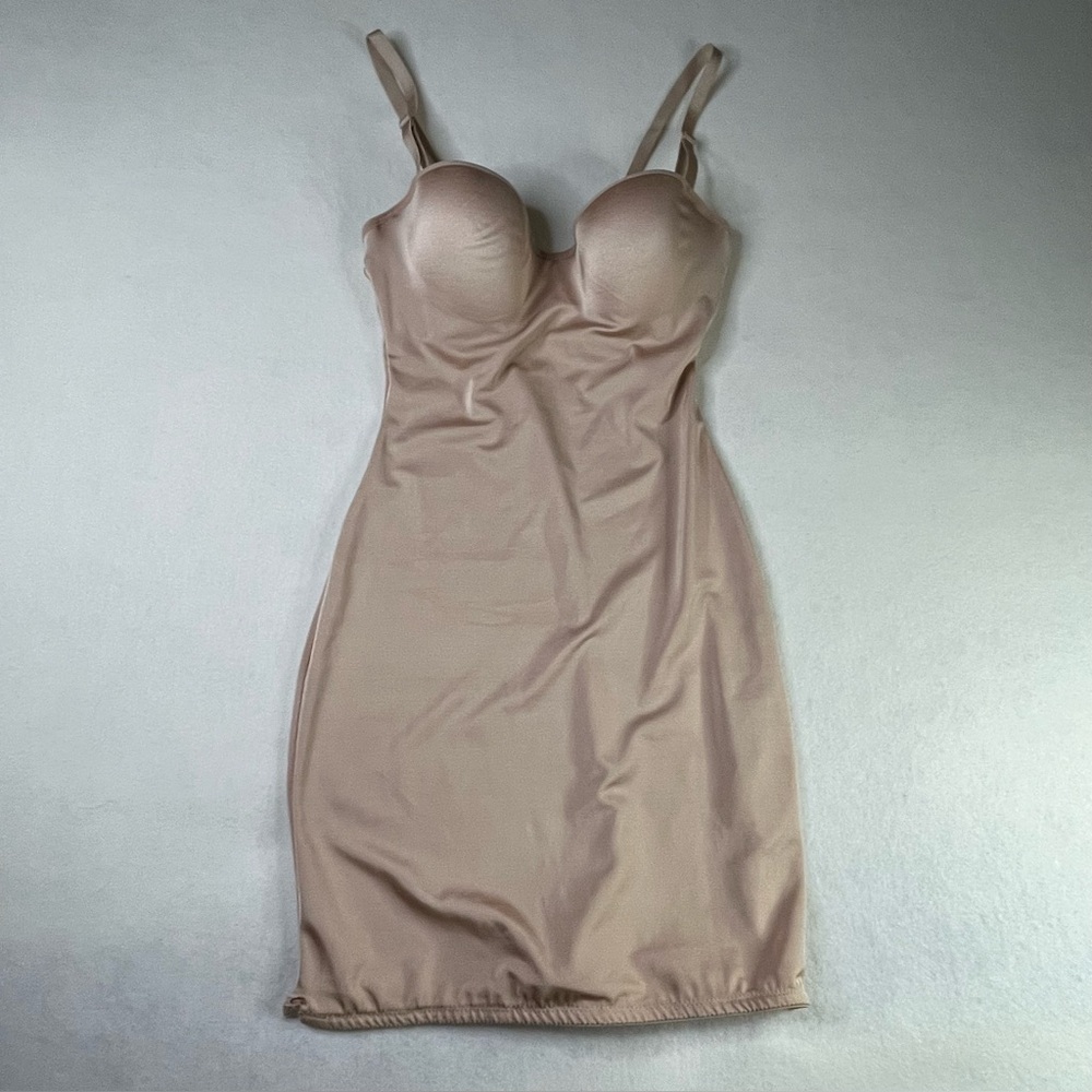 Curvy Firm Control Convertible Slip Style Size 34D